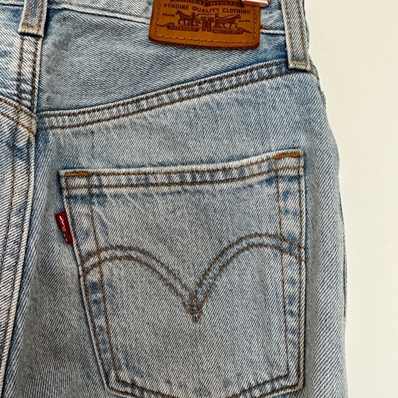 LEVI’S Ribcage Straight size 26 - Picture 8 of 10